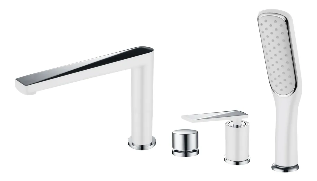 Смеситель на борт ванны Boheme Venturo 370-W