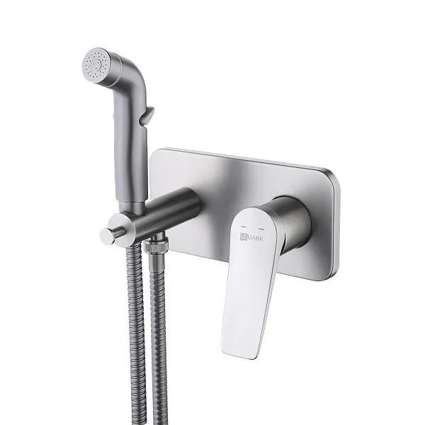 Гигиенический душ Lemark Bronx LM3720GM  со смесителем фото 1