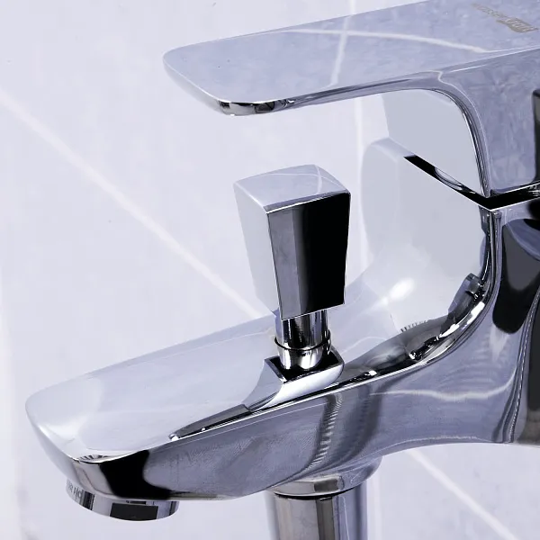 Смеситель WasserKRAFT Salm 2701 для ванны с душем фото 4