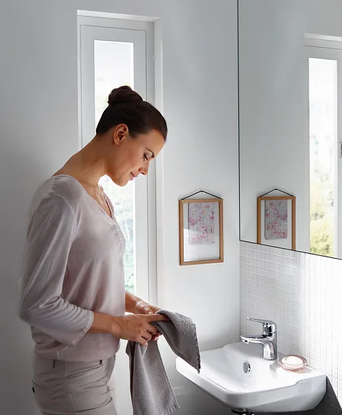Смеситель Hansgrohe Novus LowFlow 71024000 для раковины с донным клапаном фото 2