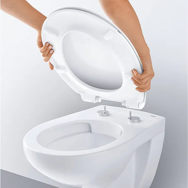 Крышка-сиденье Grohe Bau Ceramic 39493000 с микролифтом фото 2