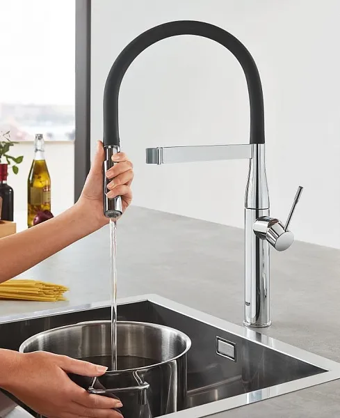 Cмеситель Grohe Essence New 30294000 для кухонной мойки фото 2