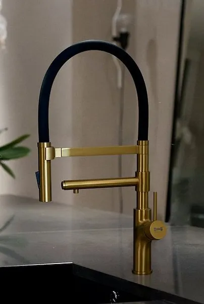 Смеситель ZorG Inox SZR-1010 BRONZE для кухонной мойки фото 2