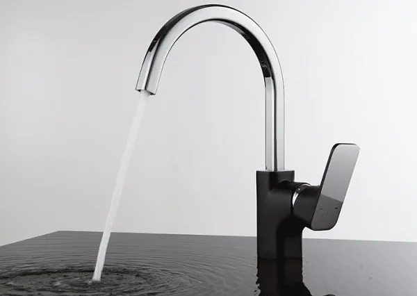 Смеситель D&K Berlin Technische DA1432415 для кухонной мойки фото 2