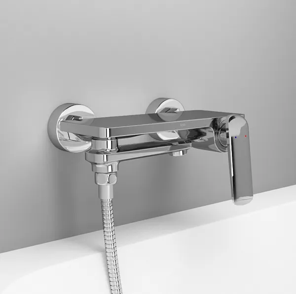 Смеситель Iddis Dash DASSB00i02WA для ванны с душем фото 2