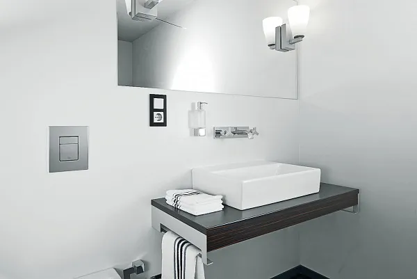 Смеситель Grohe Allure 20190000 для раковины фото 3