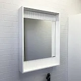 Зеркало Comforty Марсель 60x80 00-00001278CF с подсветкой с полочкой фото 1