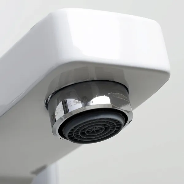 Смеситель WasserKRAFT Aller WHITE 1061W для ванны с душем фото 2