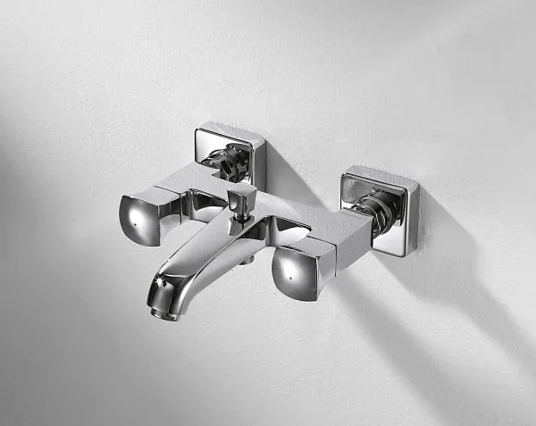 Смеситель Bravat Whirlpool F678112C-01 для ванны с душем фото 2