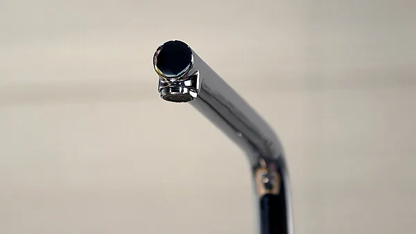 Смеситель Hansgrohe Metris M71 14822000 для кухонной мойки фото 4