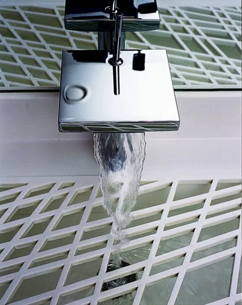 Смеситель Axor Starck X 10077000 для раковины фото 4