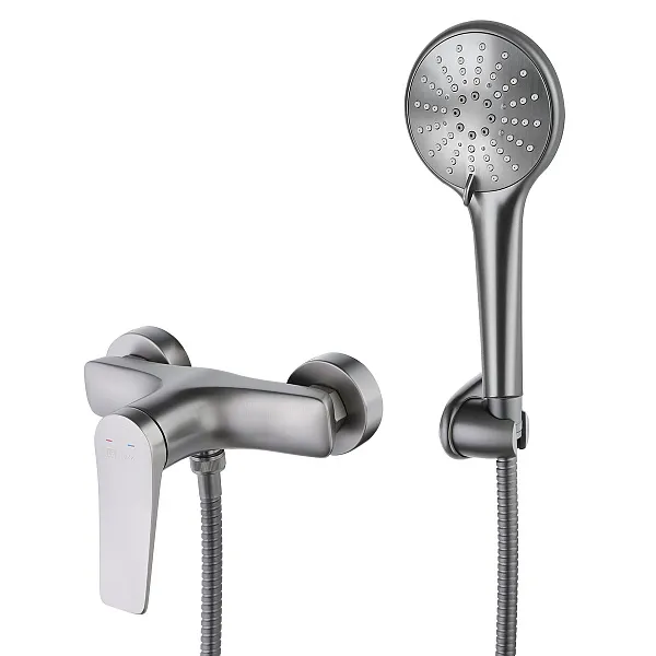 Смеситель Lemark Bronx LM3703GM для ванны с душем фото 1
