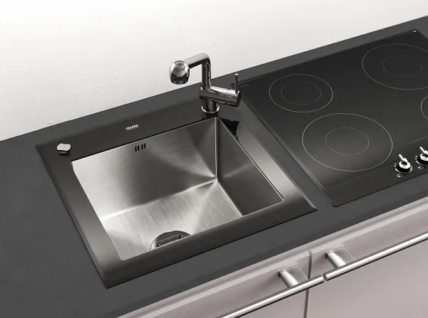 Кухонная мойка Tolero Ceramic Glas TG-500 50 Черная фото 2
