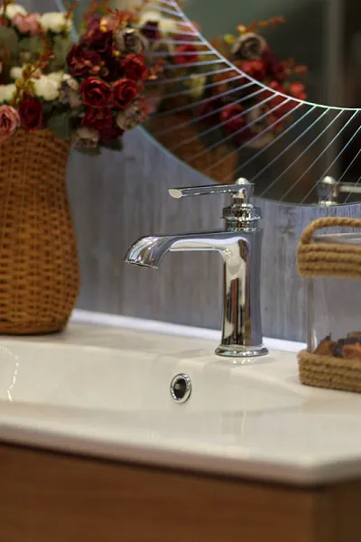 Смеситель Cezares Liberty LIBERTY-F-LS-01-W0 для раковины фото 3