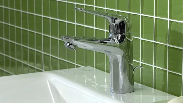 Смеситель Hansgrohe Novus 71030000 для раковины с донным клапаном фото 2