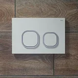 Клавиша смыва Iddis Uniglass UNG01WCi77 белая глянцевая фото 3
