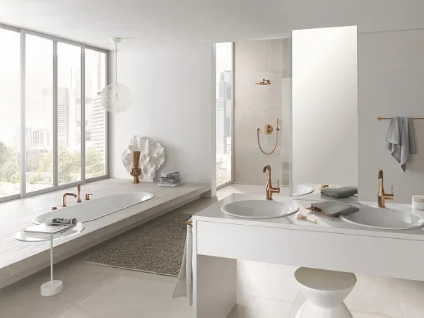 Смеситель Grohe Essence New 19578DA1 на борт ванны фото 2