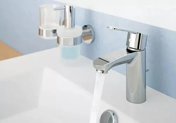Смеситель Grohe Eurostyle Cosmopolitan 33552002 для раковины с донным клапаном фото 5