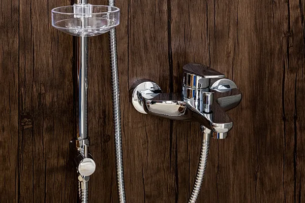 Смеситель Orange Flipo M23-100cr для ванны с душем фото 2