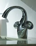 Смеситель Bravat Swan F14287C-ENG для раковины с донным клапаном фото 3