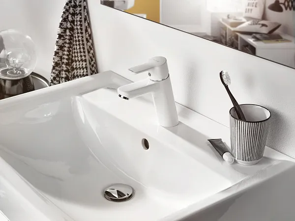 Смеситель Kludi Pure&Easy 372929165 для раковины фото 2