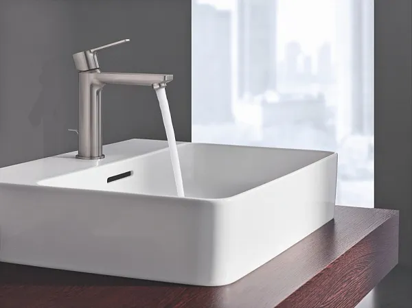 Смеситель Grohe Lineare New 32114DC1 для раковины с донным клапаном фото 2