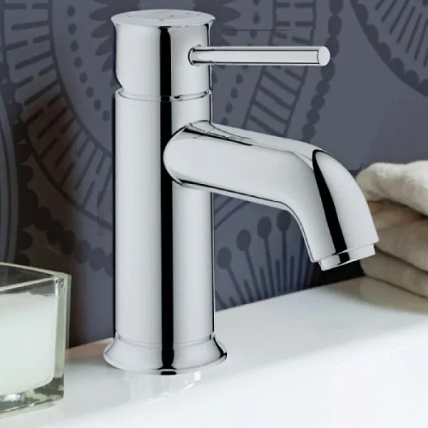 Смеситель Grohe BauClassic 23162000 для раковины фото 3