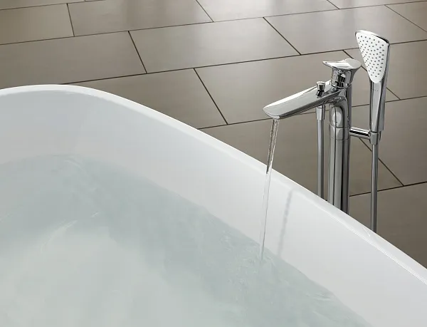 Смеситель Kludi Ambienta 535900575 для ванны с душем фото 2