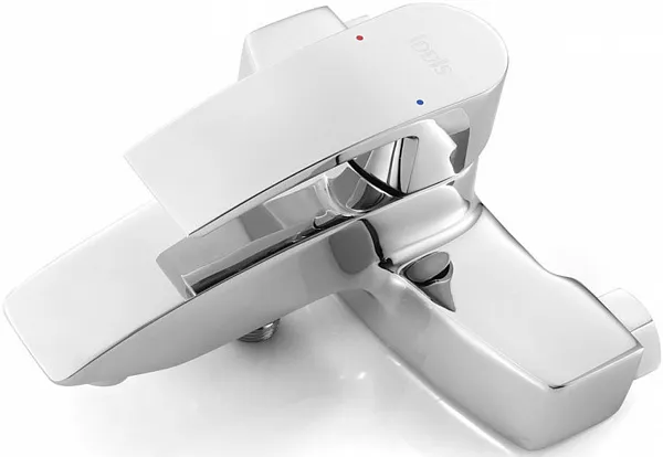Смеситель Iddis Vane YA23177C для ванны с душем фото 2