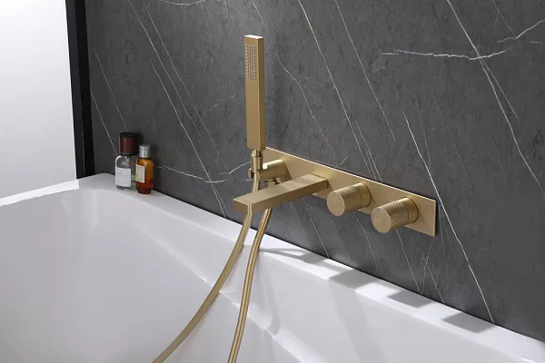 Смеситель для ванны с душем ABBER Rund AF8730G фото 3