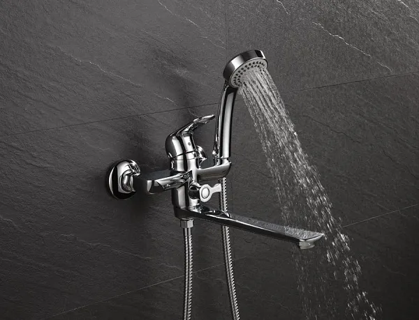 Смеситель D&K Venice Gondola DA1023301 для ванны с душем фото 3