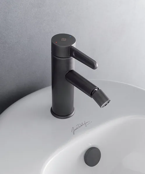 Смеситель Jacob Delafon Nouvelle Vague E78342-BLV для биде с донным клапаном фото 2