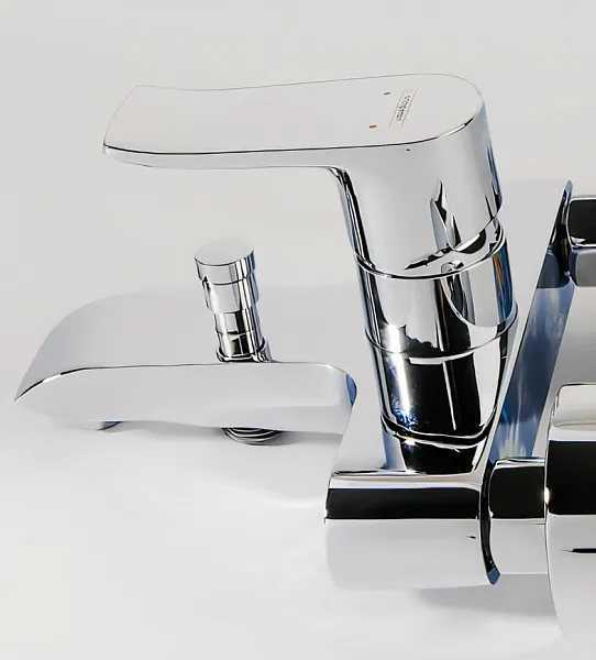 Смеситель Hansgrohe Metris 31480000 для ванны с душем фото 2