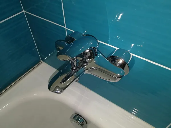 Смеситель Grohe Eurostyle 23726003 для ванны с душем фото 2