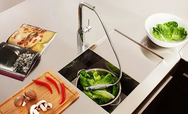 Cмеситель Grohe Essence New 30270000 для кухонной мойки фото 3