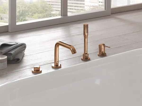 Смеситель Grohe Essence New 19578DA1 на борт ванны фото 4