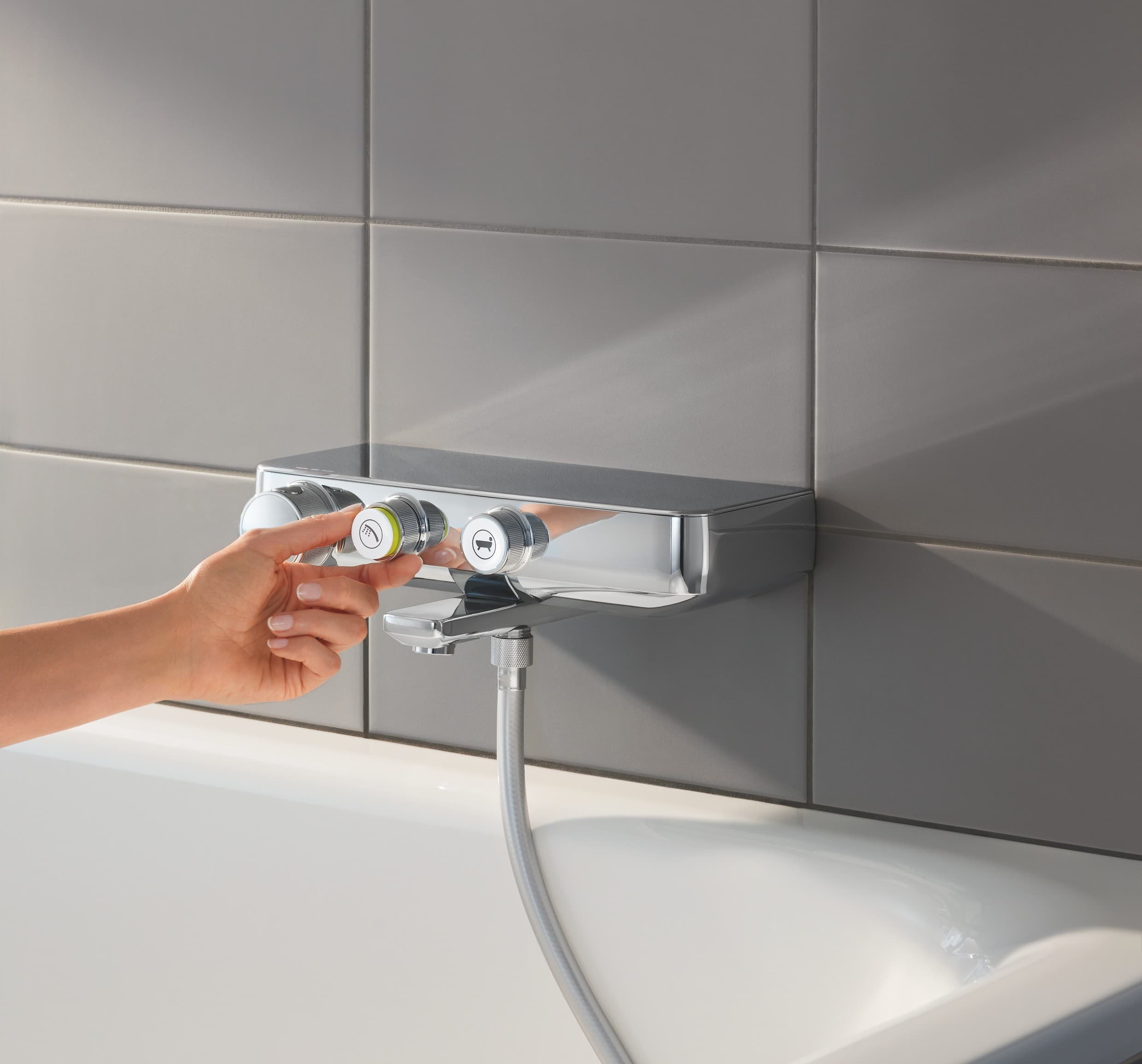 Душевые системы grohe с термостатом. Душевая система Grohe SMARTCONTROL. Grohe SMARTCONTROL 34712000. Душевая система с термостатом Grohe Euphoria SMARTCONTROL 260 mono 26509000. Grohe Grohtherm SMARTCONTROL.