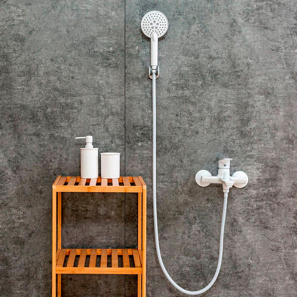 Смеситель Orange Aristo M19-300w для ванны с душем фото 5