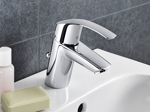 Смеситель Grohe Eurosmart New 23788002 для раковины с донным клапаном фото 2