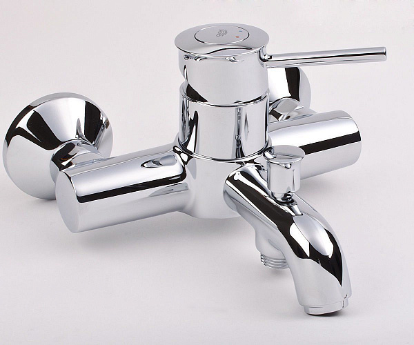 Смеситель Grohe BauClassic 32865000 для ванны с душем фото 2