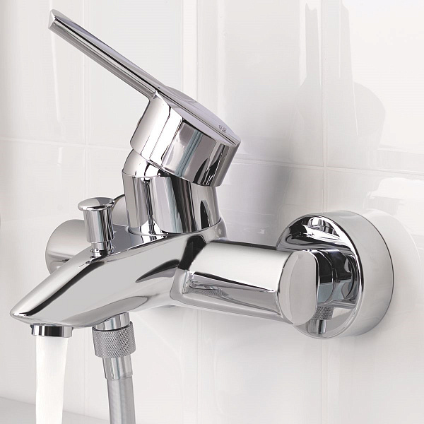 Смеситель Grohe Feel 32269000 для ванны с душем фото 2