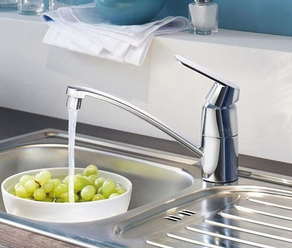 Смеситель Grohe Eurosmart Cosmopolitan 32842000 для кухонной мойки фото 2